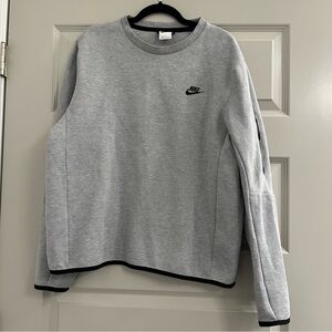 Nike Tech Crewneck